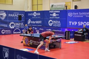 08.11.2025. WSuchedniów. Mecz Bank Spółdzielczy Orlicz 1924 Suchedniów - TTcup.com Polonia Wąchock / Fot. Maciej Makuła - Radio Kielce