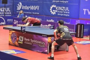 08.11.2025. WSuchedniów. Mecz Bank Spółdzielczy Orlicz 1924 Suchedniów - TTcup.com Polonia Wąchock / Fot. Maciej Makuła - Radio Kielce