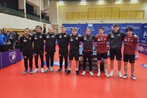 08.11.2025. WSuchedniów. Mecz Bank Spółdzielczy Orlicz 1924 Suchedniów - TTcup.com Polonia Wąchock / Fot. Maciej Makuła - Radio Kielce