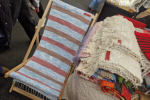 W naszym regionie krosna stoją w… salonach - Radio Kielce