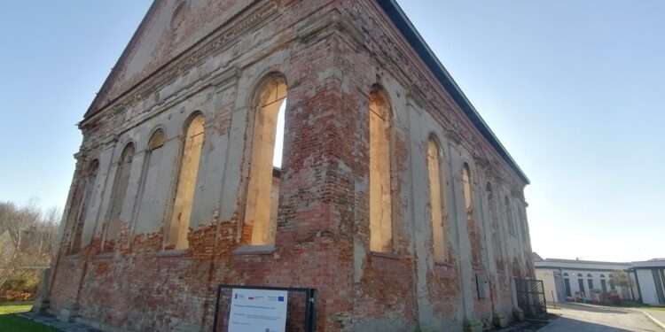 11.11.2025. Działoszyce. Synagoga / Fot. Marta Gajda-Kruk - Radio Kielce