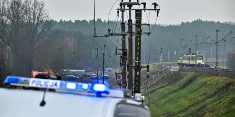 Na trasie Warszawa-Lublin doszło do aktu dywersji - Radio Kielce Na trasie Warszawa-Lublin doszło do aktu dywersji