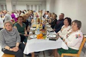 W Wilczycach wiedzą jak gotować tradycyjny bigos - Radio Kielce 15.11.2025. Wilczyce. Konkurs kulinarny na tradycyjny bigos / Fot. Grażyna Szlęzak-Wójcik - Radio Kielce