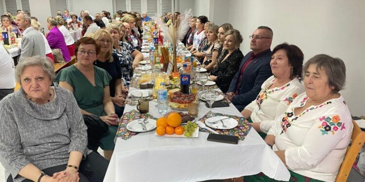 W Wilczycach wiedzą jak gotować tradycyjny bigos - Radio Kielce 15.11.2025. Wilczyce. Konkurs kulinarny na tradycyjny bigos / Fot. Grażyna Szlęzak-Wójcik - Radio Kielce