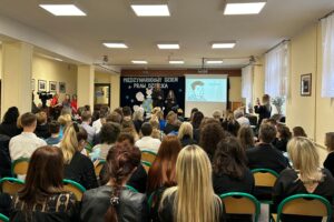 20.11.2025. Kielce. Zespół Szkół Placówek Szkolno-Wychowawczych przy ulicy Jagiellońskiej. Międzynarodowy Dzień Praw Dziecka / Fot. Marcin Marszałek - Radio Kielce