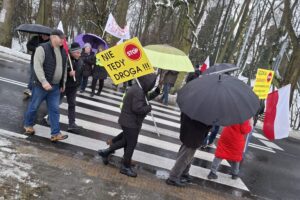 Jaronowice w gminie Nagłowice. Protest / Fot. Paulina Grzywnowicz