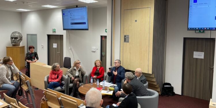 20.11.2025. Kielce. Ogólnopolska konferencja naukowa „Żeromski OdNowa. Co się stało z tym dziedzictwem?” / Fot. Daniel Lenart - Radio Kielce