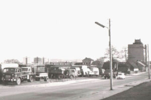 Kielce. Ulica Zagnańska. 1968 rok. Baza PKS/ źródło: fotopolska.eu, fotografia z kolekcji Ewy Żymańczyk
