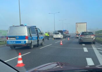 04.11.2025. Kielce. Ul. Ściegiennego. Kolizja trzech samochodów / Fot. Radio Kielce