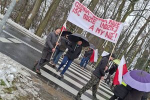 Jaronowice w gminie Nagłowice. Protest / Fot. Paulina Grzywnowicz