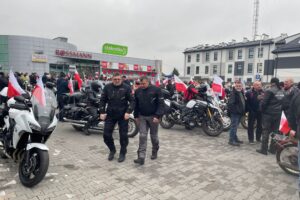 11.11.2025. Sandomierz. Niepodległościowy Piknik Motocyklowy / Fot. Grażyna Szlęzak-Wójcik - Radio Kielce