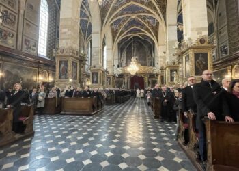 11.11.2025. Sandomierz. Święto Niepodległości. Msza święta w intencji ojczyzny w bazylice katedralnej / Fot. Grażyna Szlęzak-Wójcik – Radio Kielce