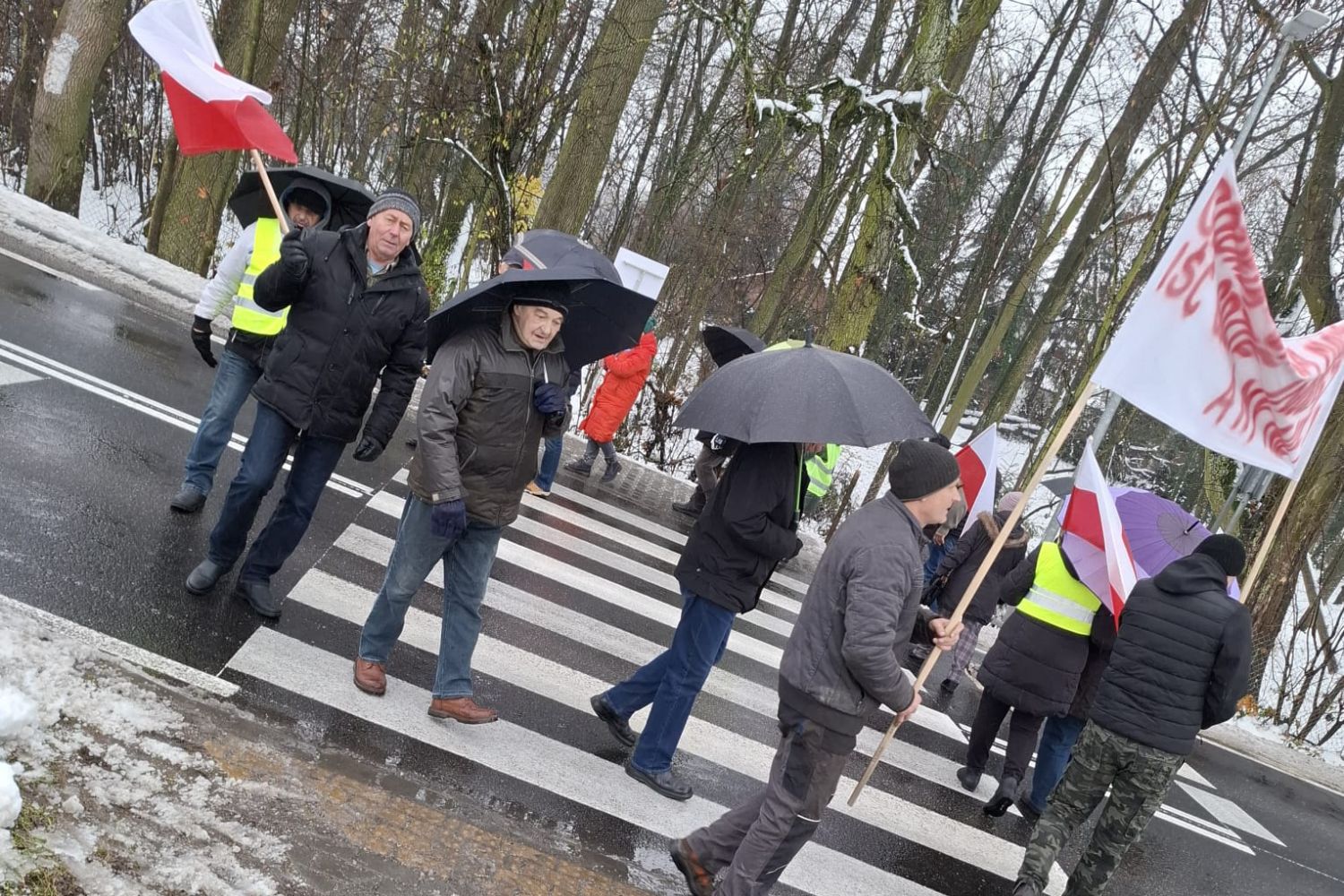 W Jaronowicach znów utrudnienia. Blokada na drodze krajowej