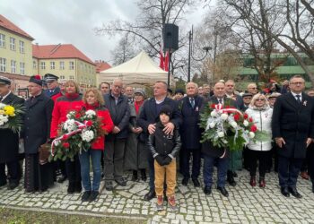 11.11.2025. Sandomierz. Uroczystości z okazji Święta Niepodległości / Fot. Grażyna Szlęzak-Wójcik - Radio Kielce