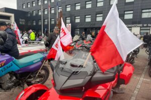 11.11.2025. Sandomierz. Niepodległościowy Piknik Motocyklowy / Fot. Grażyna Szlęzak-Wójcik - Radio Kielce