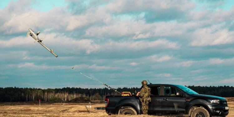 Wojsko Polskie pozyskuje realne zdolności walki z dronami - Radio Kielce Wojsko Polskie pozyskuje realne zdolności walki z dronami