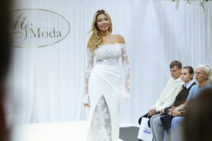 30.11.2025. Kielce. 7. Świętokrzyskie Targi Ślubne / Fot. Wiktor Taszłow - Radio Kielce