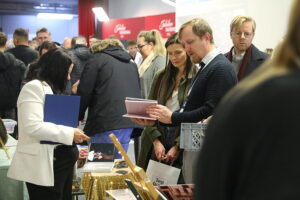 30.11.2025. Kielce. 7. Świętokrzyskie Targi Ślubne / Fot. Wiktor Taszłow - Radio Kielce