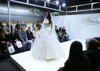 30.11.2025. Kielce. 7. Świętokrzyskie Targi Ślubne / Fot. Wiktor Taszłow - Radio Kielce