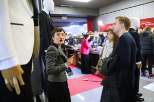 30.11.2025. Kielce. 7. Świętokrzyskie Targi Ślubne / Fot. Wiktor Taszłow - Radio Kielce