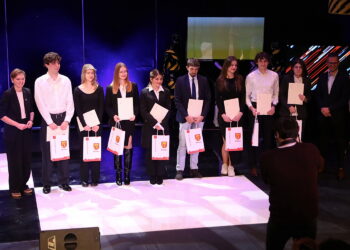 Najzdolniejsi studenci z miejskim stypendium