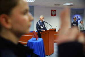 02.12.2025. Kielce. Ślubowanie nowo przyjętych policjantów / Fot. Wiktor Taszłow - Radio Kielce