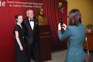 04.12.2025. Kielce. Jubileusz 80-lecia istnienia szkoły muzycznej w Kielcach / Fot. Wiktor Taszłow - Radio Kielce