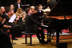 04.12.2025. Kielce. Jubileusz 80-lecia istnienia szkoły muzycznej w Kielcach / Fot. Wiktor Taszłow - Radio Kielce