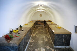 Otwarte krypty w kieleckiej katedrze - Radio Kielce Otwarte krypty w kieleckiej katedrze