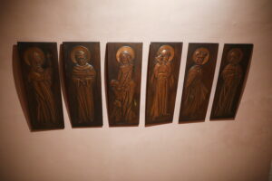 Otwarte krypty w kieleckiej katedrze - Radio Kielce 02.11.2025. Kielce. Katedra. Krypty / Fot. Wiktor Taszłow - Radio Kielce