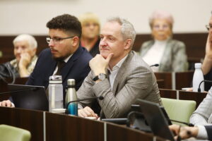 Jaka przyszłość parkingu pod Placem Wolności? - Radio Kielce 06.11.2025. Kielce. Sesja rady miasta / Fot. Wiktor Taszłow - Radio Kielce