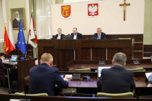 Jaka przyszłość parkingu pod Placem Wolności? - Radio Kielce 06.11.2025. Kielce. Sesja rady miasta / Fot. Wiktor Taszłow - Radio Kielce