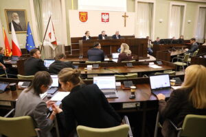 Jaka przyszłość parkingu pod Placem Wolności? - Radio Kielce 06.11.2025. Kielce. Sesja rady miasta / Fot. Wiktor Taszłow - Radio Kielce