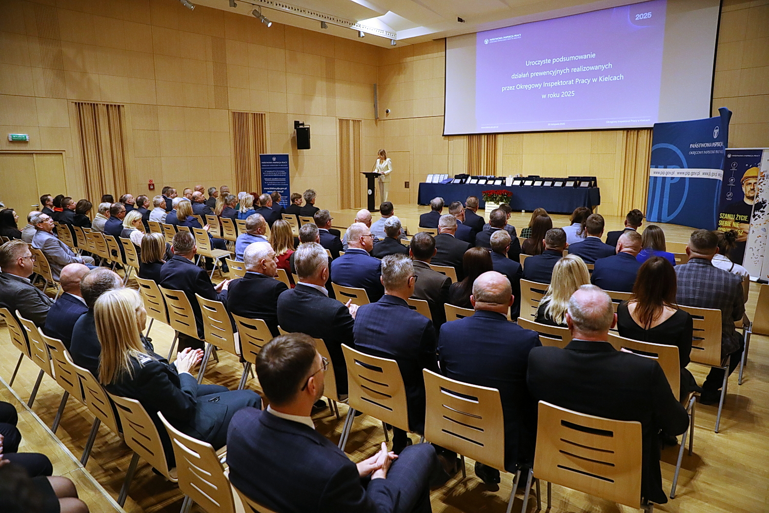 Kielce. Konferencja Państwowej Inspekcji Pracy