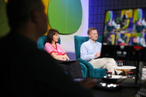 Marek Cecuła - artysta zakochany w ceramice - Radio Kielce Marek Cecuła - artysta zakochany w ceramice - Radio Kielce