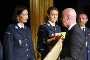 Starostwo doceniło najbardziej zasłużone funkcjonariuszki - Radio Kielce