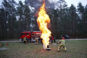 22.11.2025. Kielce. Powszechne dobrowolne szkolenie obronne „wGotowości” / Fot. Wiktor Taszłow - Radio Kielce