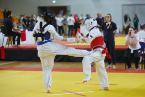 Karatecy kieleckiego klubu zdobyli najwięcej medali, ale nie wygrali - Radio Kielce Karatecy kieleckiego klubu zdobyli najwięcej medali, ale nie wygrali - Radio Kielce