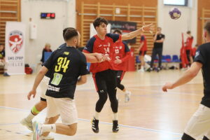 Po heroicznej walce SMS przegrywa z Pałacem Tarnów - Radio Kielce