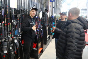 22.11.2025. Targi Kielce. III Festiwal Wędkarstwa i Survivalu / Fot. Wiktor Taszłow - Radio Kielce