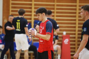 Po heroicznej walce SMS przegrywa z Pałacem Tarnów - Radio Kielce