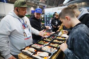 22.11.2025. Targi Kielce. III Festiwal Wędkarstwa i Survivalu / Fot. Wiktor Taszłow - Radio Kielce