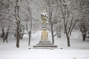23.11.2025. Kielce. Zima / Fot. Wiktor Taszłow - Radio Kielce