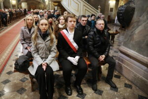 23.11.2025. Kielce. Katedra. Wręczenie medali „Pro Christo Rege et Ecclesia” / Fot. Wiktor Taszłow - Radio Kielce