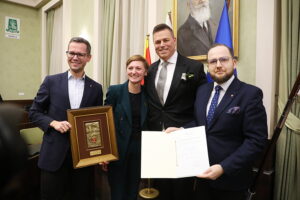 26.11.2025. Kielce. Bertus Servaas Honorowym Obywatelem Kielc / Fot. Wiktor Taszłow - Radio Kielce