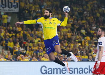 26.11.2025. Kielce. Mecz Ligi Mistrzów Industria Kielce - Dinamo Bukareszt / Fot. Wiktor Taszłow - Radio Kielce