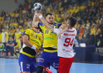26.11.2025. Kielce. Mecz Ligi Mistrzów Industria Kielce - Dinamo Bukareszt / Fot. Wiktor Taszłow - Radio Kielce
