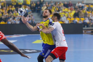 26.11.2025. Kielce. Mecz Ligi Mistrzów Industria Kielce - Dinamo Bukareszt / Fot. Wiktor Taszłow - Radio Kielce