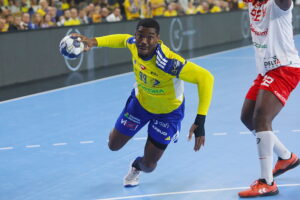 26.11.2025. Kielce. Mecz Ligi Mistrzów Industria Kielce - Dinamo Bukareszt / Fot. Wiktor Taszłow - Radio Kielce