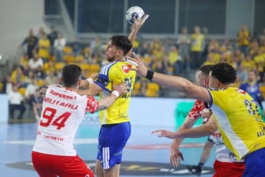 26.11.2025. Kielce. Mecz Ligi Mistrzów Industria Kielce - Dinamo Bukareszt / Fot. Wiktor Taszłow - Radio Kielce